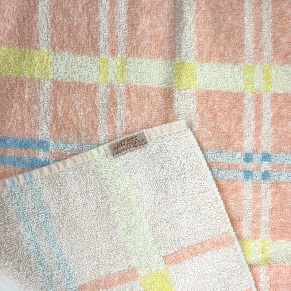 Vintage Haynes plaid towel set